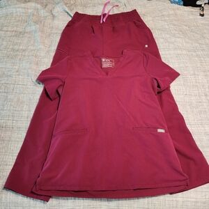 Figs Dark Magenta Scrub Set